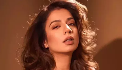  Jasmine Sandlas Survived On Food Stamps, Became Alcoholic, 'When You Have A Father Who Drinks...'   