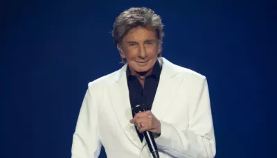Barry Manilow Suffered From Lung Cancer Months Before Canceling Concert, All On His Health Issues
