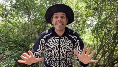  Is Perez Hilton Dead? Truth Behind The Viral Death Rumors After TikTok Live And Hospitalization   