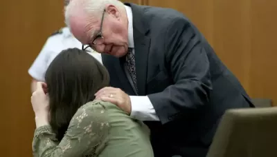 Lindsay Clancy Who Killed Her Three Kids Broke Down In Tears During Autopsy Testimony, 'Can't Do It'