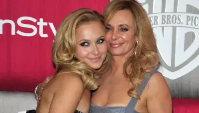 Hayden Panettiere's Estranged Mom Reacts To Gayle King's Remark After Daughter's Death, 'Shameful..'   
