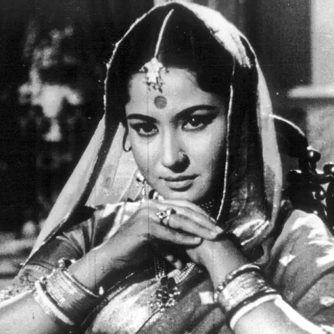 'Tragedy Queen', Meena Kumari's Love Life: Separation From Kamal Amrohi ...