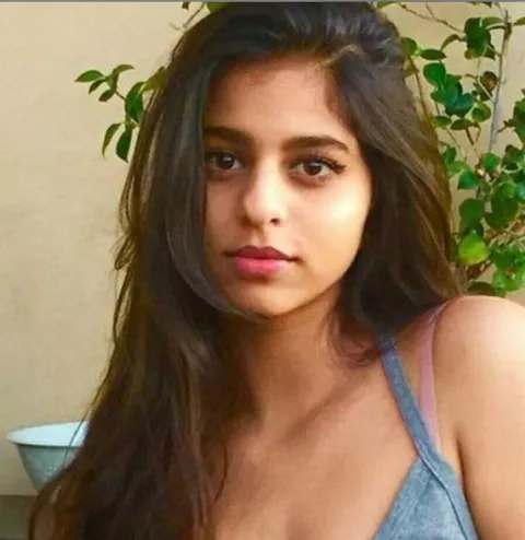 Unseen Throwback Childhood Pictures of Suhana Khan On Her 19th Birthday