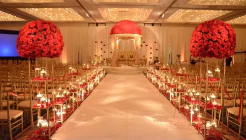 5 Fabulous Ways To Light Up Your Indian Wedding With Candles
