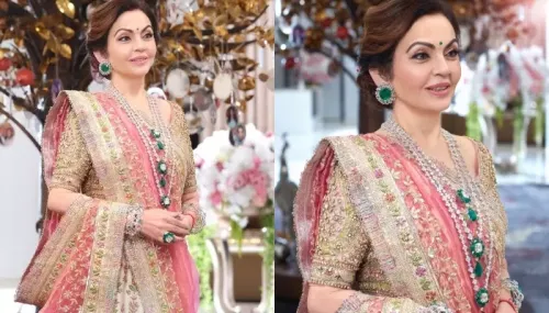 Nita Ambani Picks Manish Malhotra Ivory Lehenga With 'Zardosi' Embroidery For 'Garba' Night