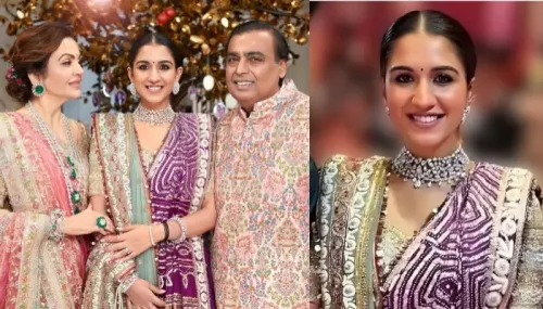 Radhika Merchant Wore A Heirloom Diamond Choker With A Shrinath Ji Embedded, 'Mochi' Work Lehenga