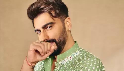 Arjun Kapoor Proposes Marriage To Pamala Serena On 'Lock Upp 2' After Breakup With Malaika Arora