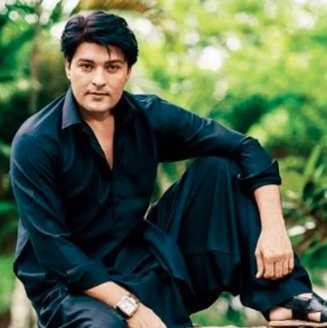 Anas Rashid Shares The First Picture Of His Wife-To-Be Heena