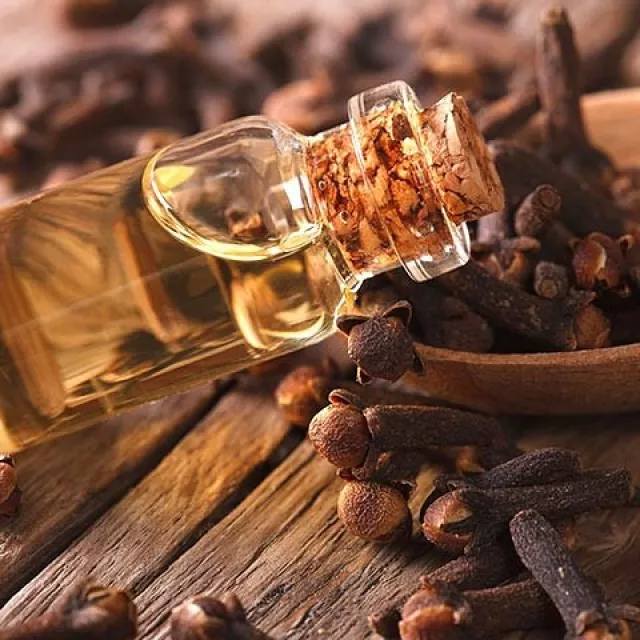 Health Benefits Of Clove Oil