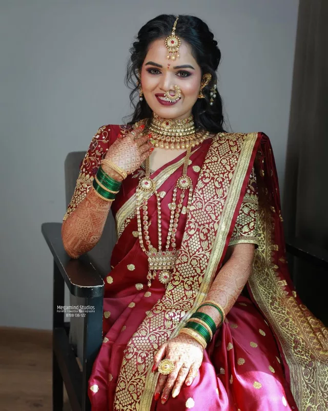 Bride Dressed Up As 'Manikarnika' For Her Wedding While Her Groom Opted ...