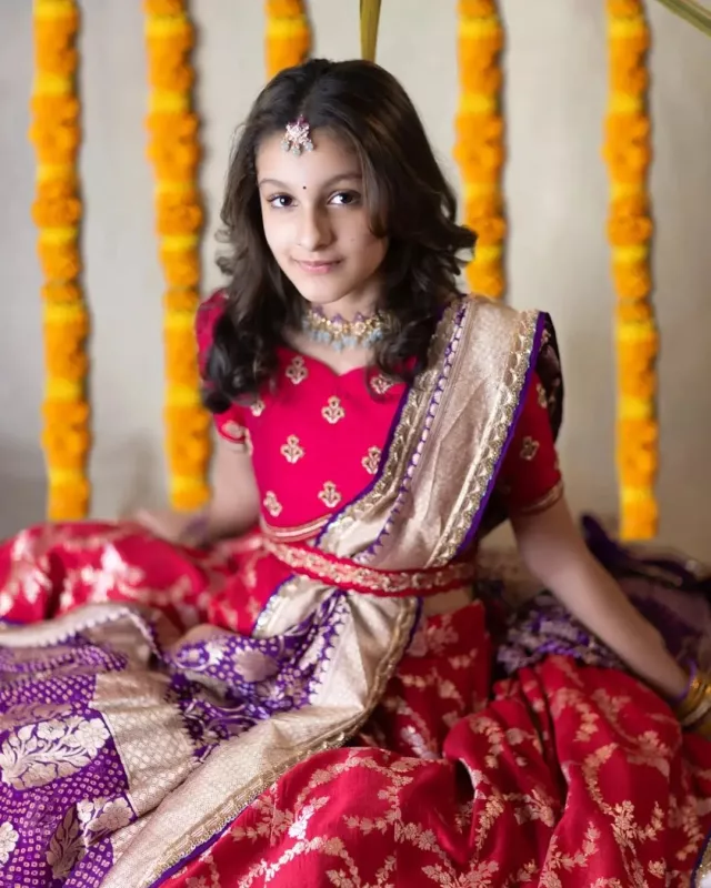 Namrata ShirodkarMahesh Babu's 10YrOld Daughter, Sitara Wore Half