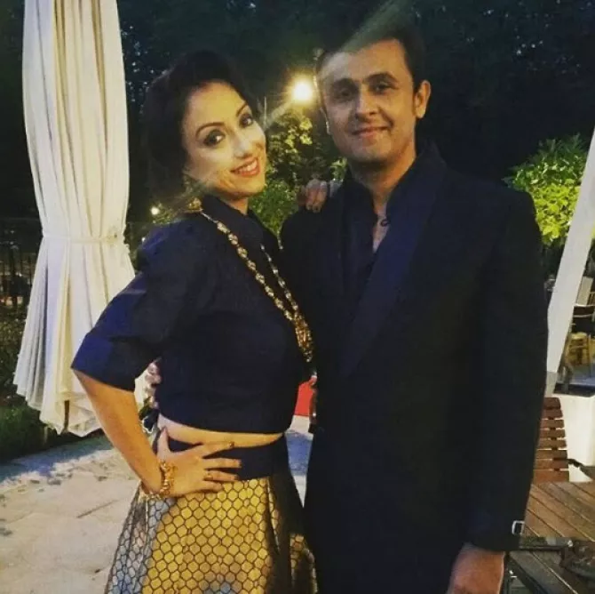 Sonu Nigam with wife Madhurima