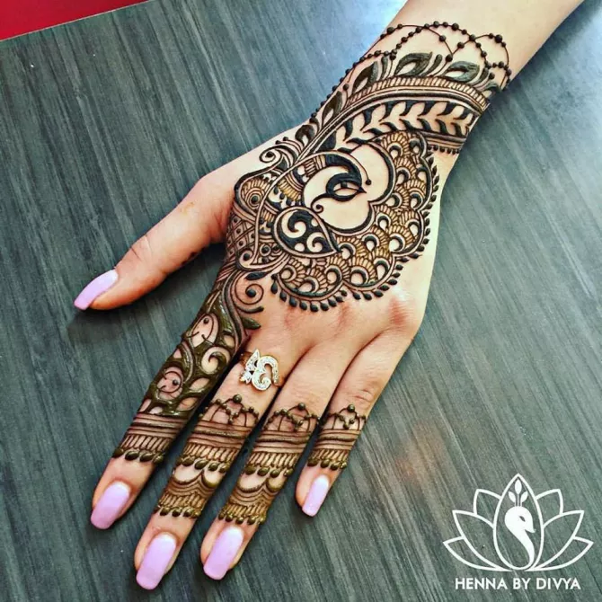 50 Gorgeous Back Mehendi Designs That Are Perfect For All Girls Who ...