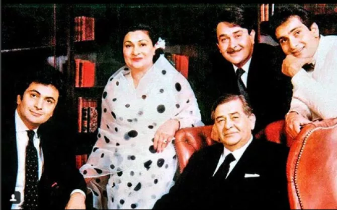 Krishna Raj Kapoor's Unseen And Rare Pictures With ...