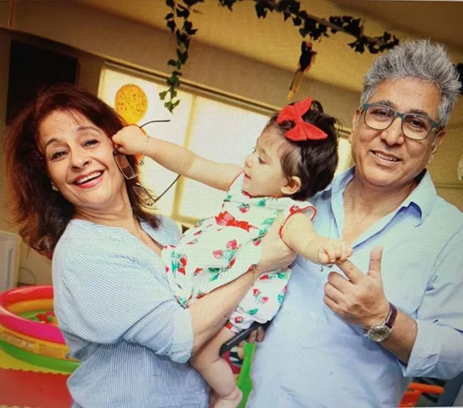 Inaaya Naumi Kemmu, Ravi Kemmu and Jyoti Kemmu