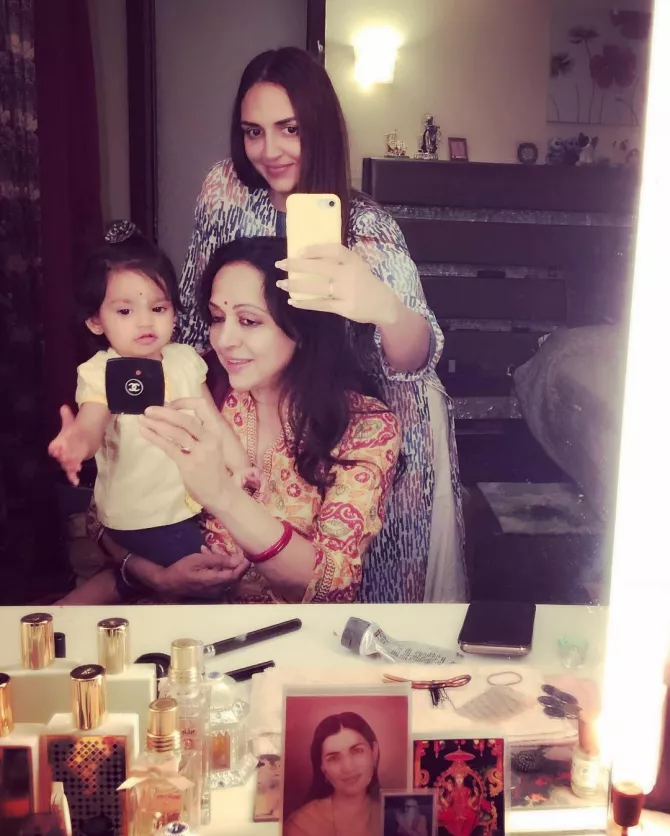 Hema Malini, Esha Deol and Radhya Takhtani