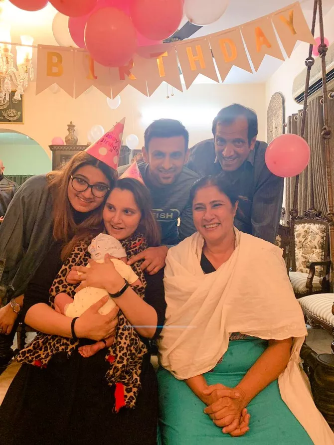 Sania Mirza, Shoaib Malik, Izhaan Mirza Malik and Anam Mirza