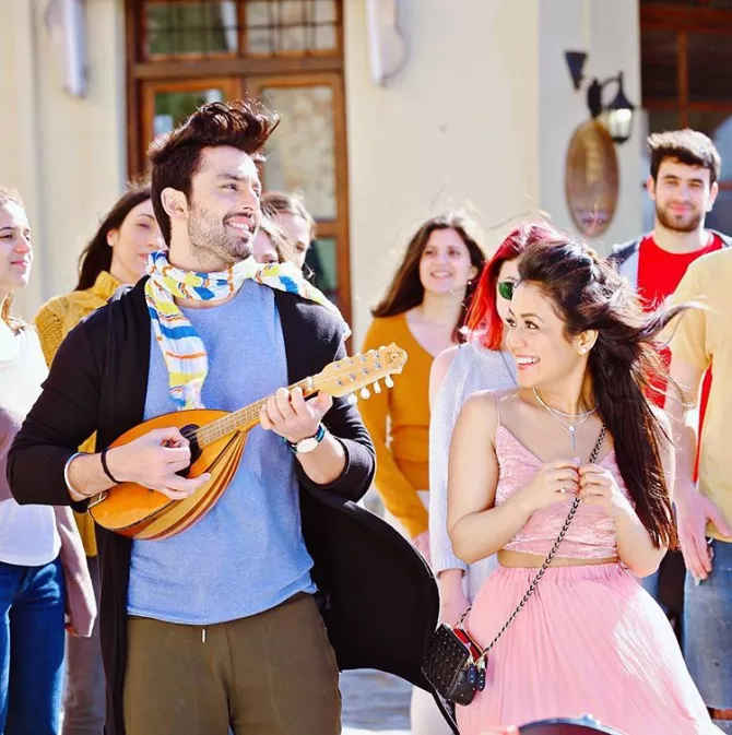 Neha Kakkar and Himansh Kohli