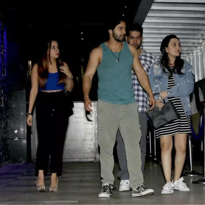 Varun Dhawan, Natasha Dalal, Rohit Dhawan And Jaanvi Dhawan