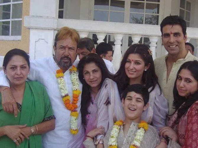 Rajesh Khanna, Dimple Kapadia And Anju Mahendroo