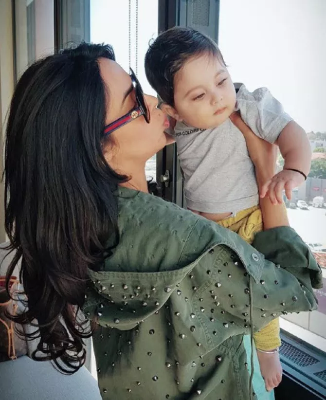 Mallika Sherawat Enjoys With Ransher Lamba