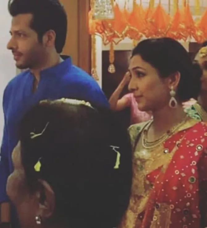 Neeti Mohan and Nihaar Pandya