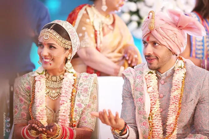 Neeti Mohan and Nihaar Pandya