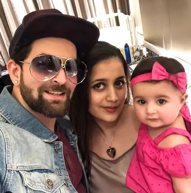 Neil Nitin Mukesḫ̢̢ÃâìâÃââs family