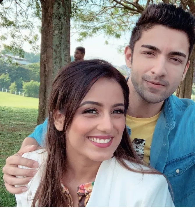 Srishty Rode And Rohit Suchanti Are All Set To Woo The Audience Amidst