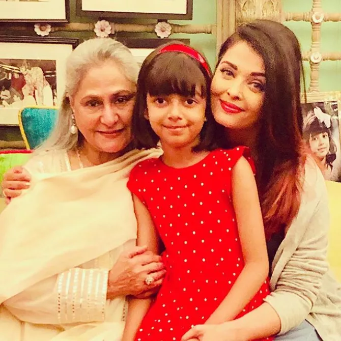 Jaya Bachchan, Aishwarya Rai Bachchan And Aaradhya Bachchan