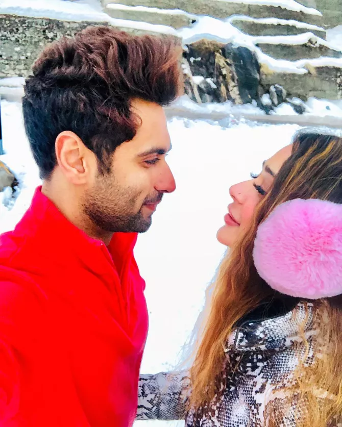 Sara Khan confirms she is love with Ankit Gera