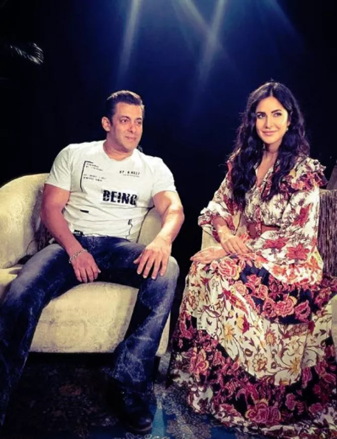 katrina kaif left me, salman khan says, hinting about their