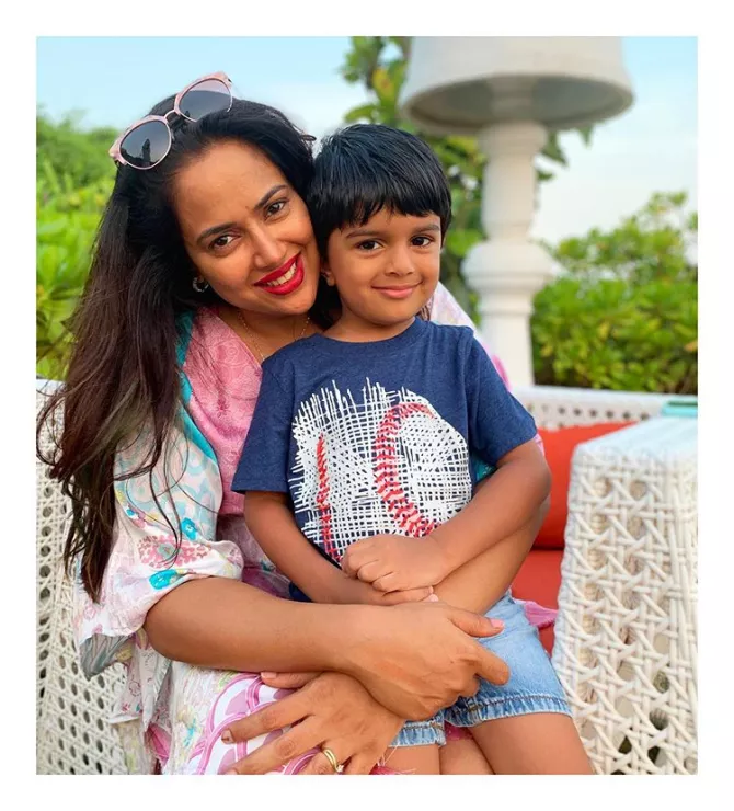 Sameera Reddy babymoon photos from Goa