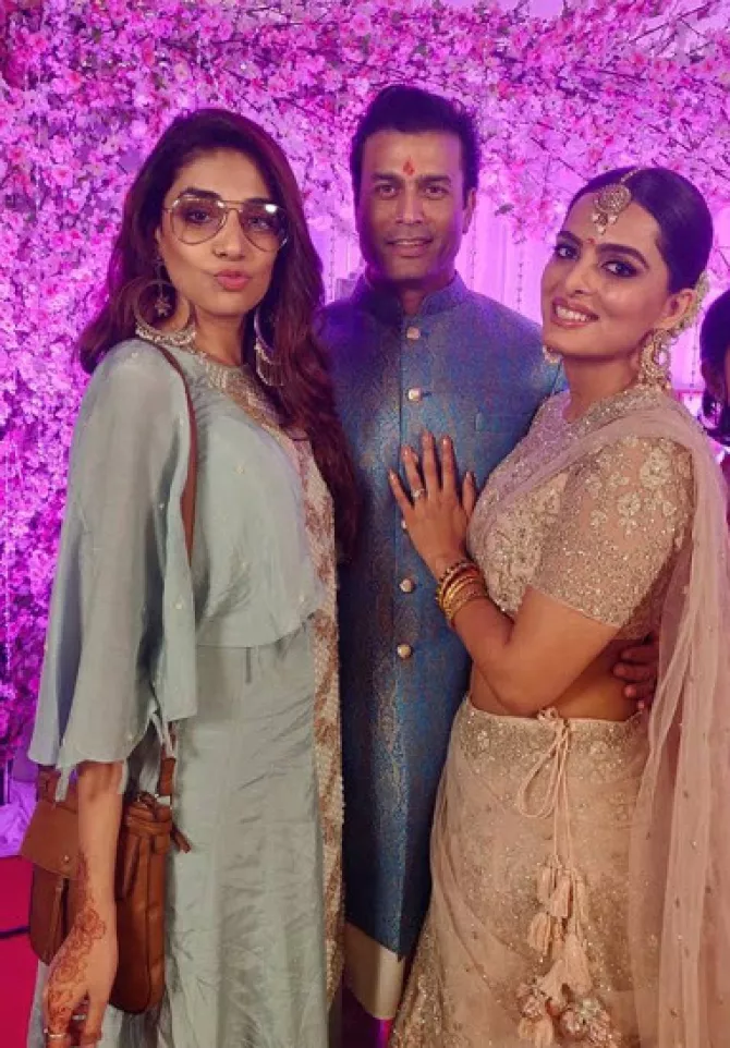 Ruhi Chaturvedi and Shivendraa Om Saainiyol