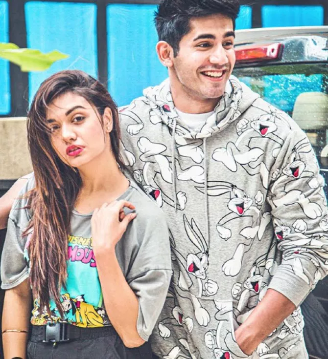 Varun Sood And Divya Agarwal's Little Banter On Each Other's Post Is ...
