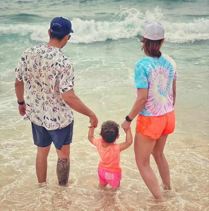 Soha Ali Khan, Kunal Kemmu and Inaaya Naumi Kemmu