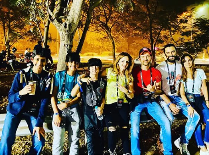 sussanne khan and hrithik roshan U2 concert