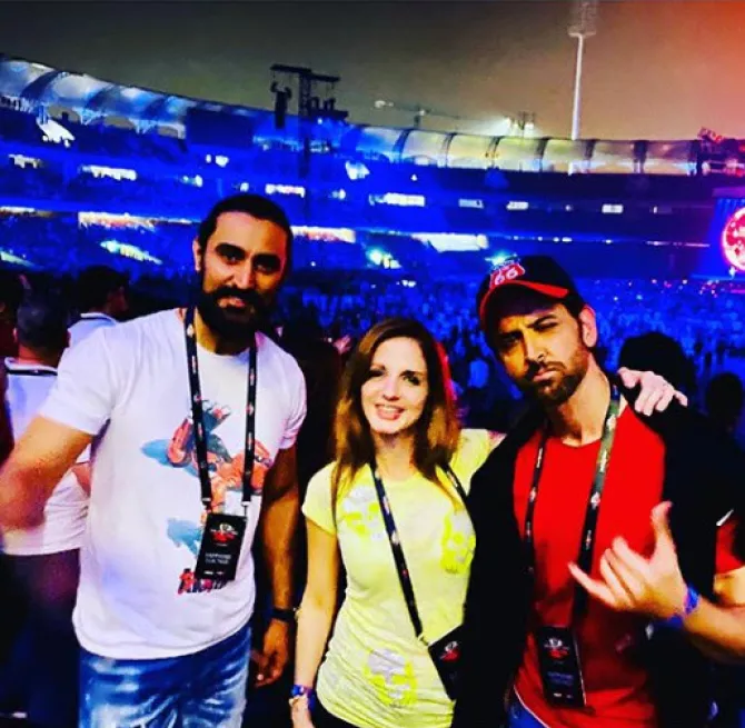 sussanne khan and hrithik roshan U2 concert