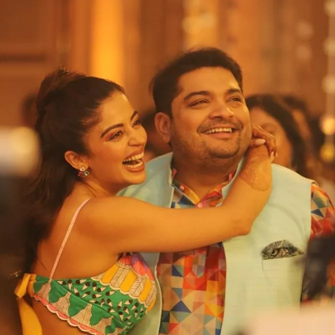 Neha Pendse's husband, Shardul Singh's bracelet and ring worth Rs. 6 lakhs were stolen by their servant