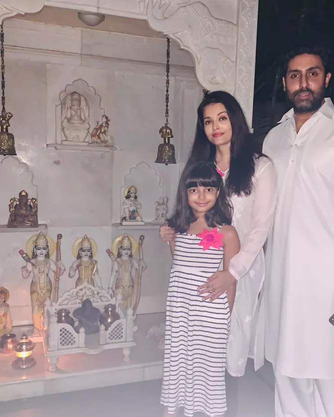 Abhishek Bachchan, Aishwarya Rai Bachchan and Aaradhya Bachchan