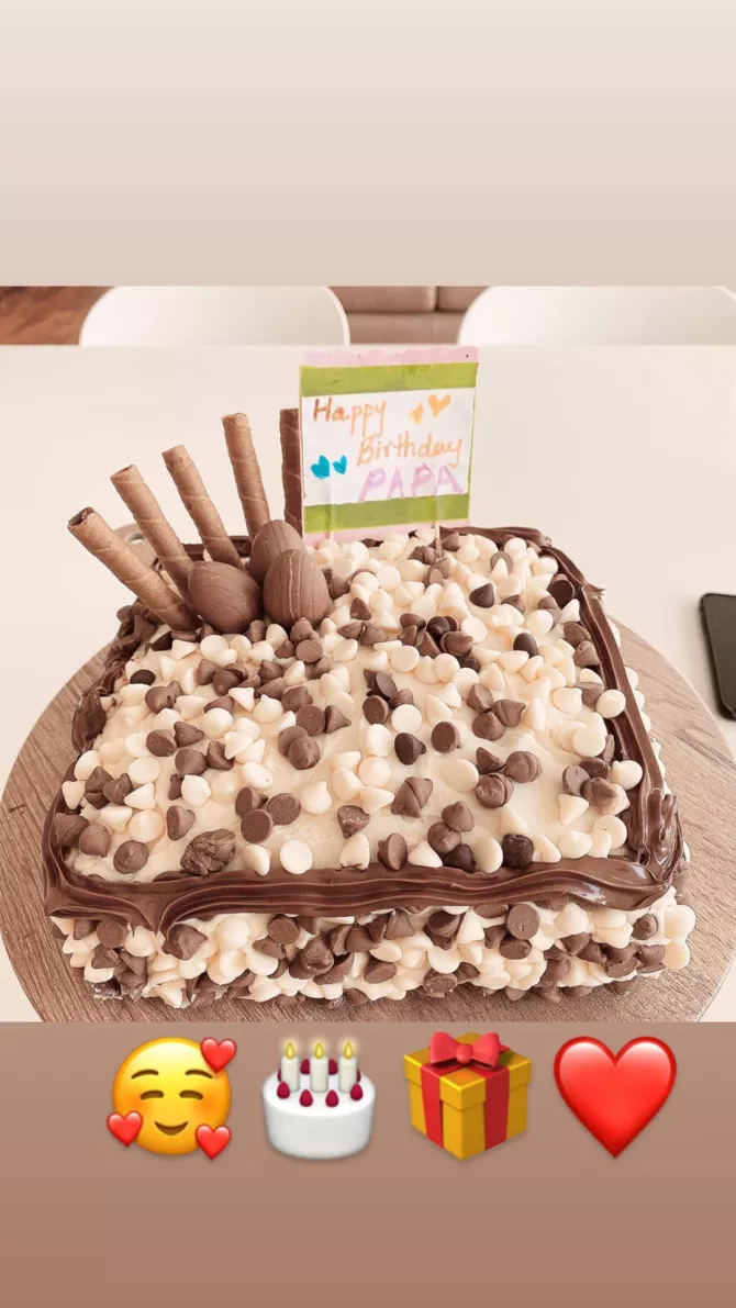 Sanjay Dutt's NineYearOld Daughter, Iqra Bakes A Yummy