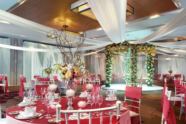 stunning and luxury wedding destinations in India 2015 Taj vivanta