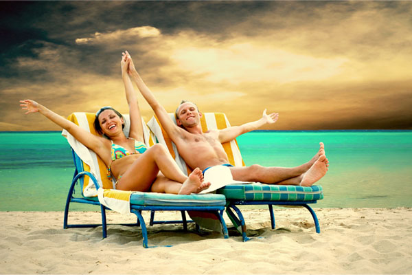 how to differentiate between a honeymoon and a vacation