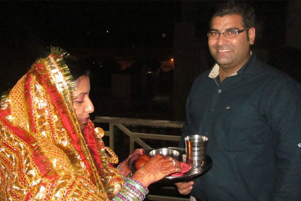 husbands who keep karva hauth fast for their wives harish sharma vidhi sharma accounts