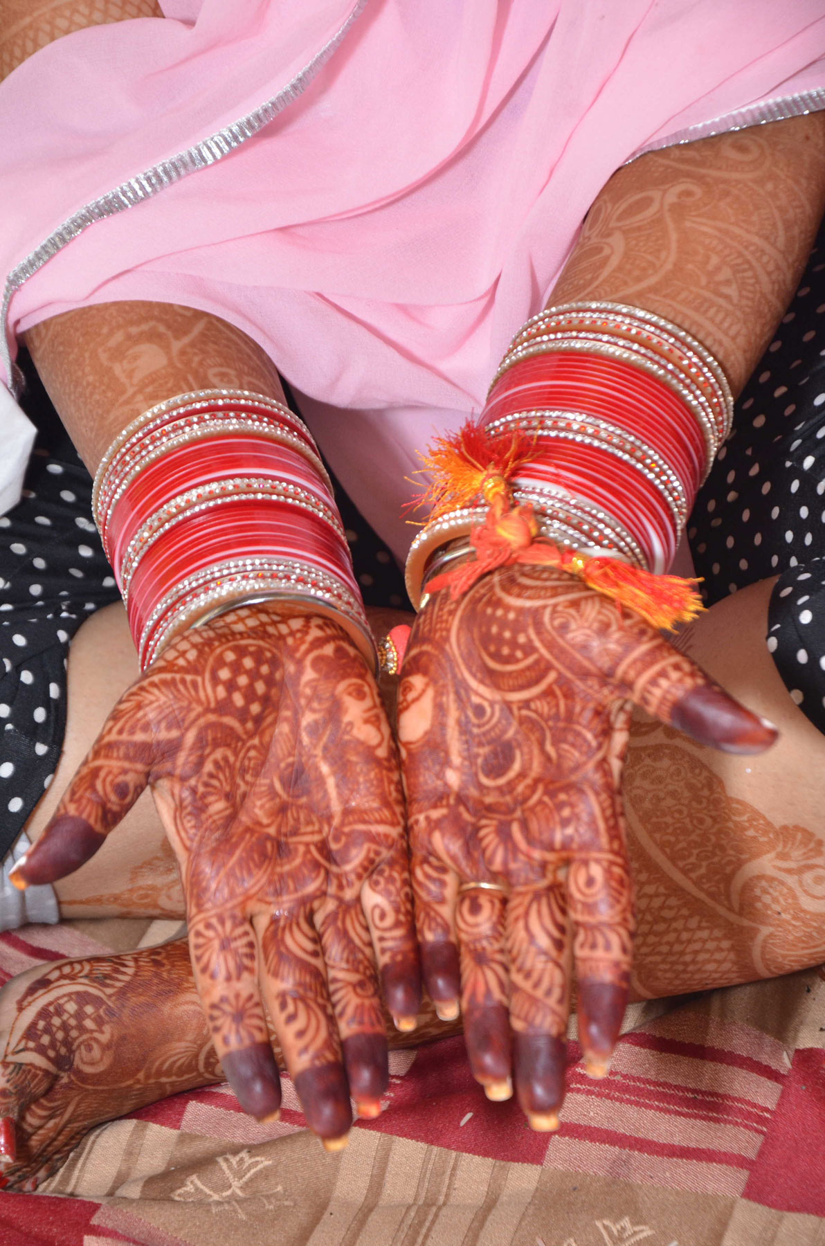 the wedding story of deepika and arjun sood arranged marriage couple first wedding anniversary