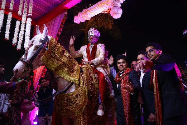 the wedding story of arjun and deepika sood arranged marriage couple