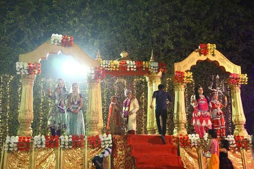 the wedding story of deepika and arjun sood arranged marriage couple