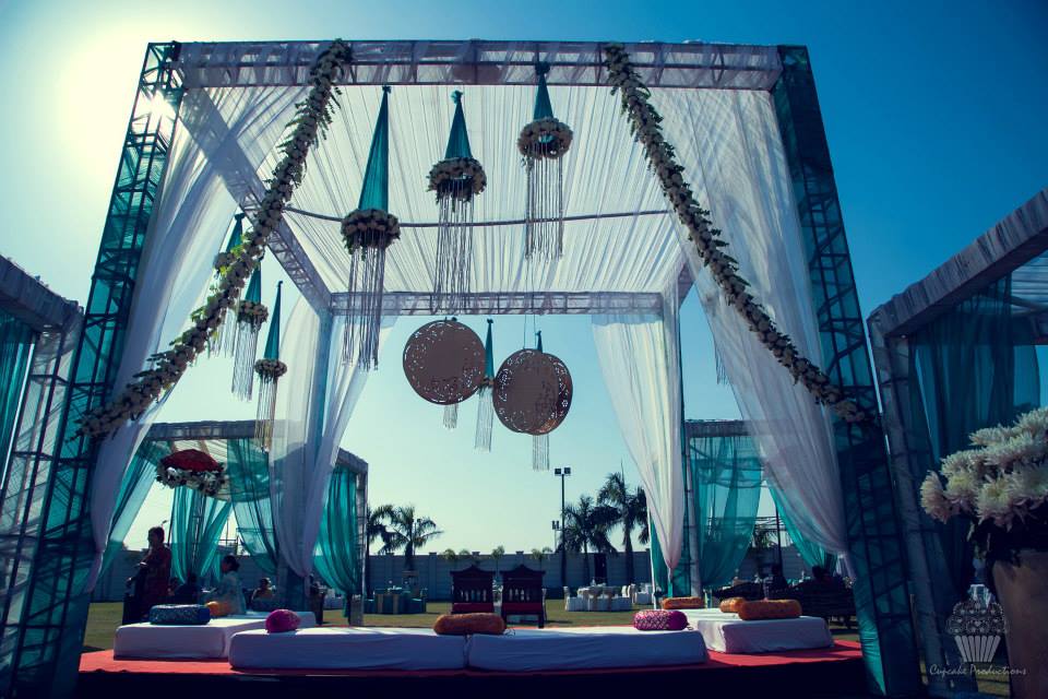 beautiful wedding decor ideas this wedding season 2015