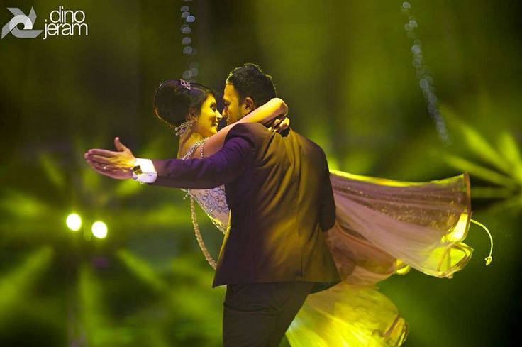 best candid poses from real weddings forcouples that you can steal