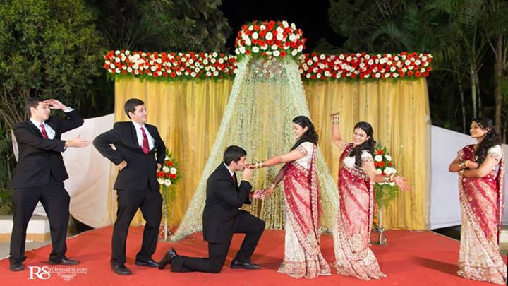 best candid poses from real weddings forcouples that you can steal